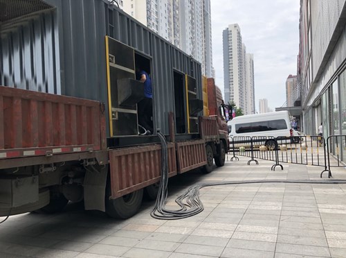 济宁柴油发电机空气滤清器在不同季节的更换周期是否有差异？